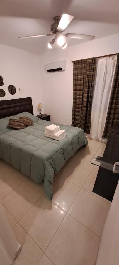 Departamento Temporario - Barrio San Isidro Villa Allende Eksteriør bilde